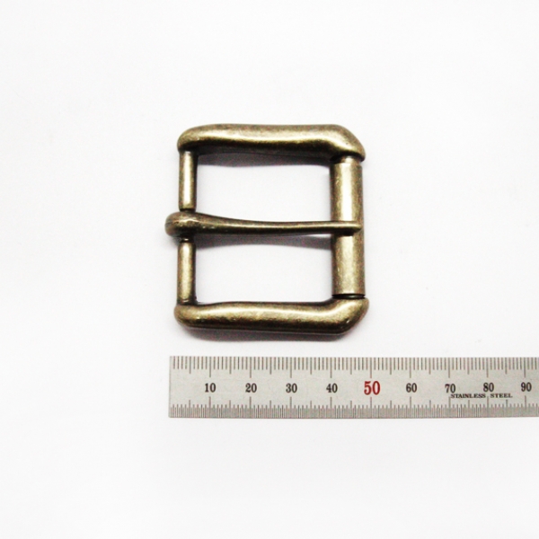 1643-09 Napa Buckle 1-1/2`` (38 mm) Solid Antique Brass